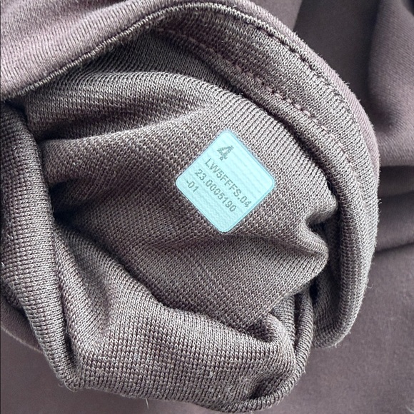 Lululemon Athletica Brown Leggings wunder train with pockets, 25 inch - Picture 3 of 3